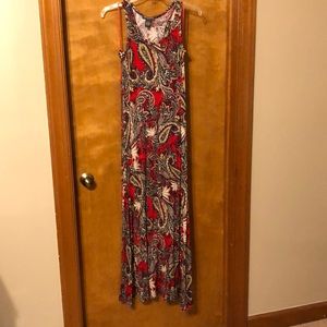 Chelsea & Theodore paisley maxi dress size small